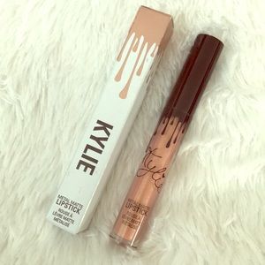 KYLIE METAL MATTE LIPSTICK- Heir